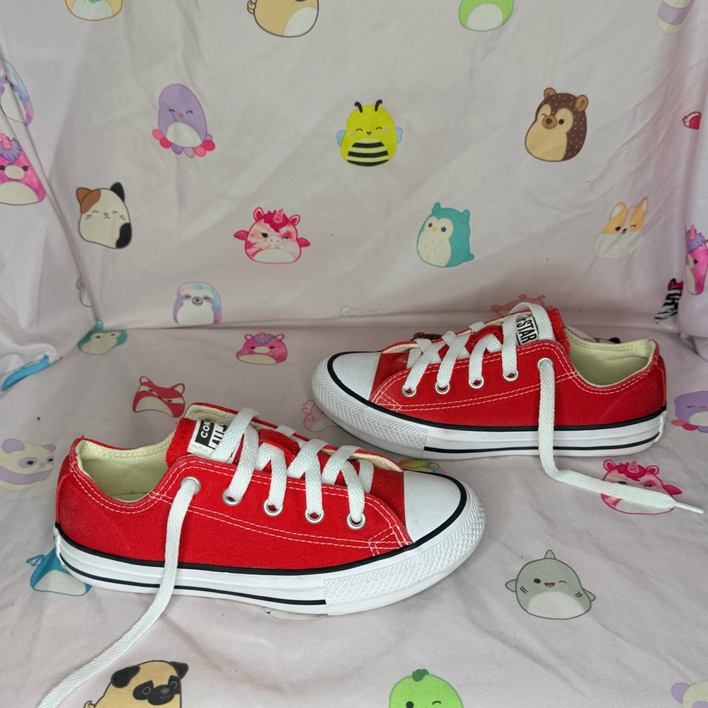 Converse Chuck Taylor All Star Low Top Sneakers - Red - Size 13 Youth